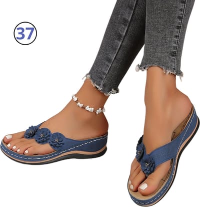 Livano Comfortabele Slippers - Badslippers - Teenslippers - Anti-Slip Slides - Flip Flops - Stevig Voetbed - Marineblauw - Maat 37