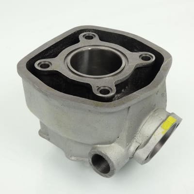 Haut moteur Metrakit pour Moto Derbi 50 Senda Avant 2005 fonte Ø40mm / P800D1614 Neuf