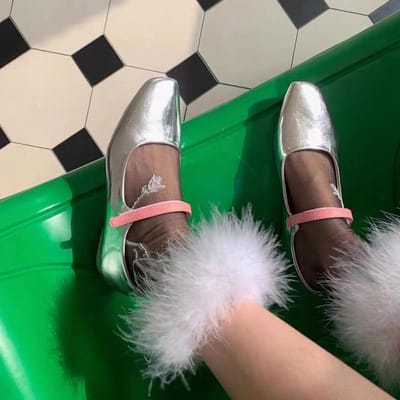 Chaussures Lolita Femmes Nouvelles Chaussures en Cuir à Petits Talons Carrés Mary Jane Respirantes Chaussures Rehaussantes Tout-Aller Escarpins Velcro 40 gray