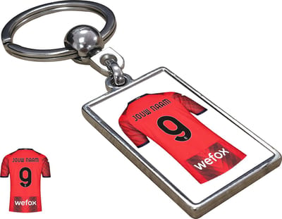 MIL Shirt met Jouw Naam - Seizoen 23/24 - Gepersonaliseerde Sleutelhanger met Jouw Naam en Nummer - Cadeau - Verjaardag - Kerst - Kado - Valentijn - Gepersonaliseerd Cadeau - Voetbal