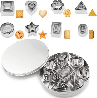 Unyqoos® Set van 24 roestvrijstalen mini-koekvormen voor creatieve bakplezier