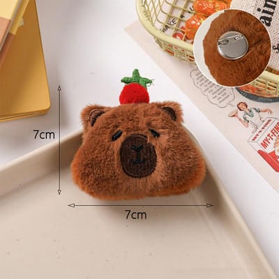S Mignonne Capybara Animal Peluche Poupée Broche Moelleux Doux Peluche Vêtements Badge Pins Sacs à Dos Décoration Accessoires white