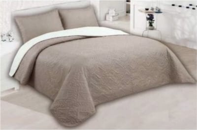 Homelux - Bedsprei - Luxe bedsprei - Beige - Bedsprei 2 persoons - Bed sprei - 240x250 - 2x Kussensloop 50x70 - Bedsprei set - 3 delig