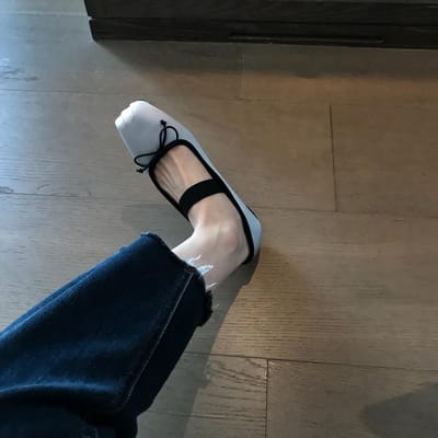 Chaussures de ballet rétro françaises pour femmes, chaussures plates d'été en satin doux à bout carré, le tempérament ne porte pas les pieds 35 gris