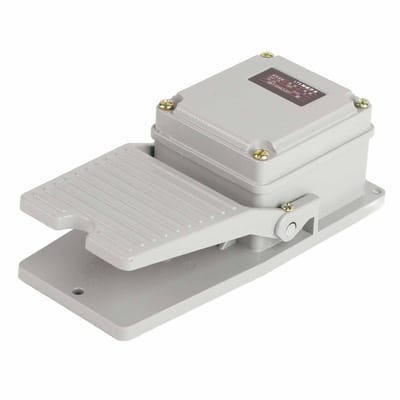 Dailygoody - Foot Switch voor Houtversnipperaar - Aluminium Momentpedal - Duurzaam en Betrouwbaar - Geschikt voor Tuinieren - Gemakkelijk te Gebruiken