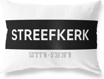 Tuinkussen STREEFKERK - ZUID-HOLLAND met coördinaten - Buitenkussen - Bootkussen - Weerbestendig - Jouw Plaats - Studio216 - Modern - Zwart-Wit - 50x30cm