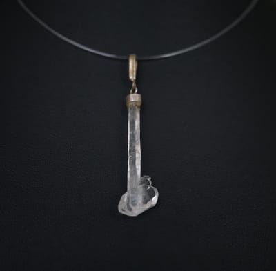 Fadenkwarts Hanger – Uniek Kristal
