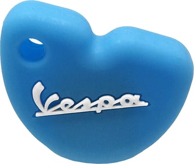 Vespa Siliconen Sleutelhoesje - Licht Blauw met Witte letters - Licht Blauw met Wit