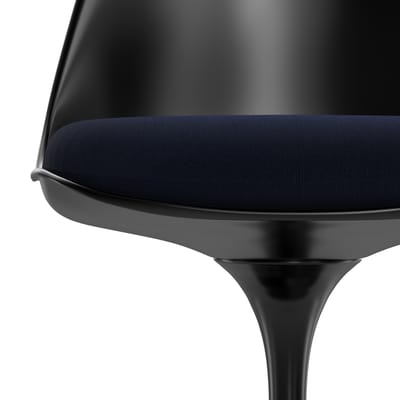 Knoll International Saarinen Tulip Stoel - Hallingdal 65 (764) - night blue - zwart