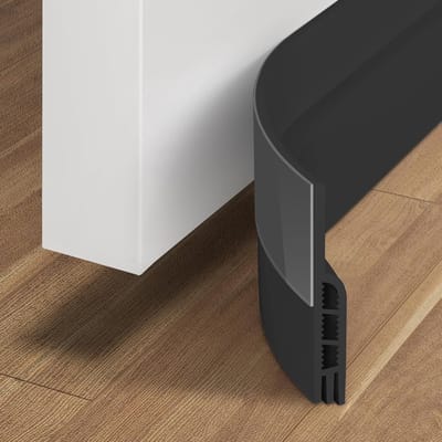 Deurafdichtingsstrip, gloednieuwe geïsoleerde deurafdichtingsstrip, ideaal voor het blokkeren van kou, lawaai en vocht (1 meter, zwart).