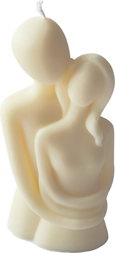 Figuurkaars-Knuffelend Koppel- Paar-Roomwit- Decoratieve Romantische Kaars- Roomwit