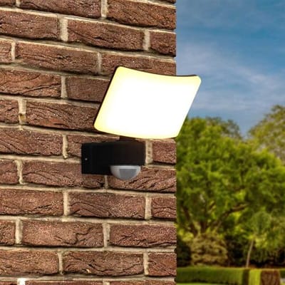 HOFTRONIC Londen - LED Wandlamp met sensor - 30 Watt 2500 Lumen - Bewegingssensor en schemerschakelaar - 3000K warm wit licht - Zwart