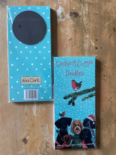 Alex Clark Magnetic Notepad or To-Do list ~ Magnetisch Notitieblok Kerst Honden 'Christmas Dashing Doggie Doodles'