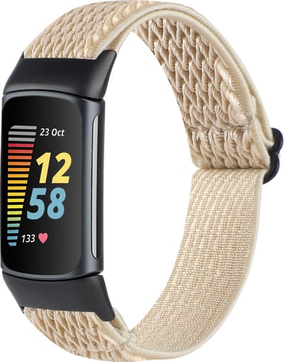 By Qubix - Compatible Fitbit bandje - Geschikt voor fitbit Charge 5 Elastische solo loop nylon bandje - Beige - Horlogeband - smartwatchbandje