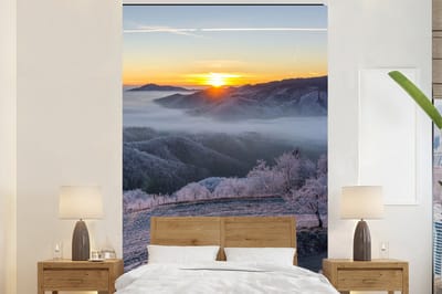 Behang - Fotobehang Winter - Bergen - Zon - Avond - Breedte 160 cm x hoogte 240 cm