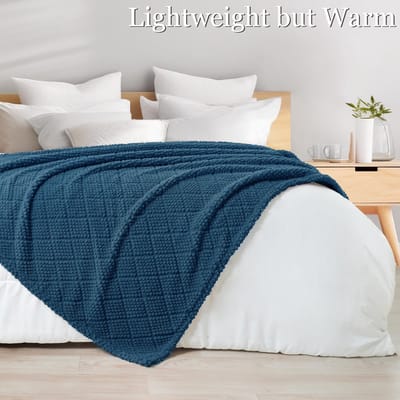Unyqoos® Zachte en Warme Knuffeldeken met Luxe Wafelpatroon voor Elk Seizoen, 130 x 150 cm, Marineblauw