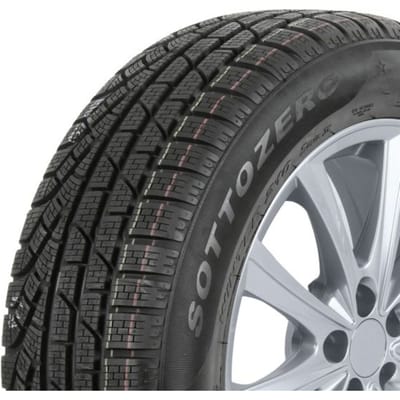 Pirelli Winter 210 SottoZero Serie II Run Flat ( 205/50 R17 93H XL, MOE, met velgrandbescherming (MFS), runflat )