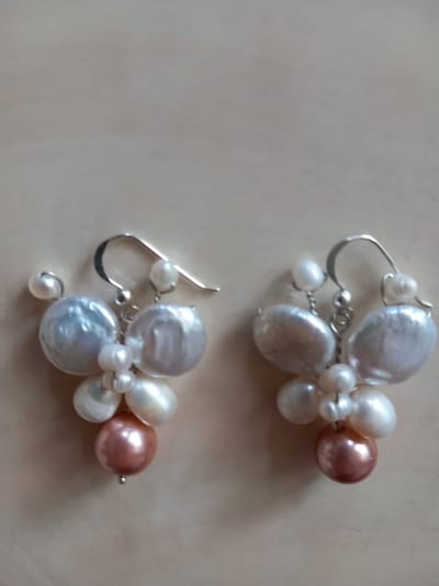 Gemstones-silver-natuursteen oorhangers sterling zilver 925 div. zoetwaterparels parelmoerwit-roze 12g 2,5 x 4 cm