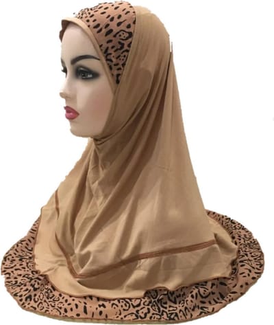 Luipaard kameel hoofddoek, mooie hijab.