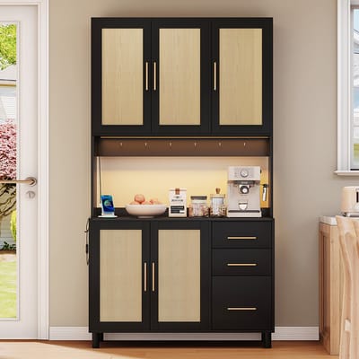 BLACKCOLORS Keukenbuffet 183 cm, buffet, decoratieve LED-verlichting bedienbaar via app, 2 USB-poorten, 2 stopcontacten, verstelbare planken, 3 lades, gouden metalen handgrepen, ideaal voor keukens en eetkamers.