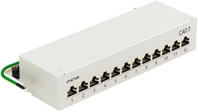 Afgeschermd CAT 7 Patchpaneel 12 Poorten voor Netwerkdistributie - Geschikt voor Wand- en Tafelmontage