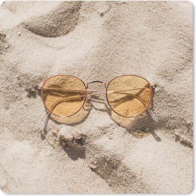 Muismat 20x20 cm - Mousepad Zand - Zonnebril - Zomer - Muismatten