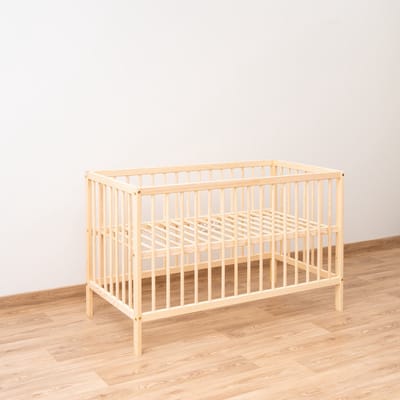 Need Sleep - Vera - Ledikant 60x120 cm - Babybedje met Lattenbodem - Verstelbare Hoogte - Gelakt met Watergedragen Lak - Naturel