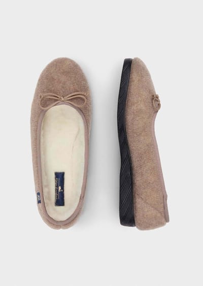 Pantoffels met scheerwol - beige - Gr. 37 van Goldner Fashion