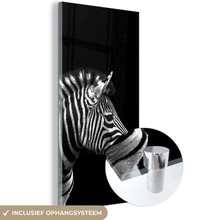 MuchoWow® Glasschilderij 60x120 cm - Schilderij acrylglas - Zebra - Zwart - Wit - Portret - Dieren - Foto op glas - Schilderijen