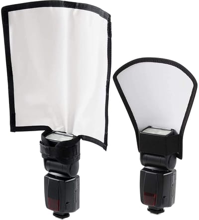 Dailygoods- Flash Diffuser - 2 Stuks - Zilver/Witte Reflector - Draagbare Softbox - Universele Speedlite - Geschikt voor Fotostudio - 20 cm x 18.5 cm - Fotografie Reflector