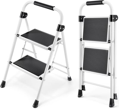 Famanu - Trapladder met 2 treden, inklapbare opstapkruk met antislip voeten, stabiel en lichtgewicht, wit