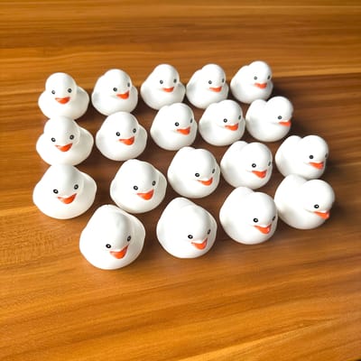 1-100 Stuks Witte Rubberen Eendjes Mini Eend Feestartikelen Grote Hoeveelheid Eenden Zomer Zwembad Drijvende Speelgoedjes Rubberen Eendjes Verjaardag beige