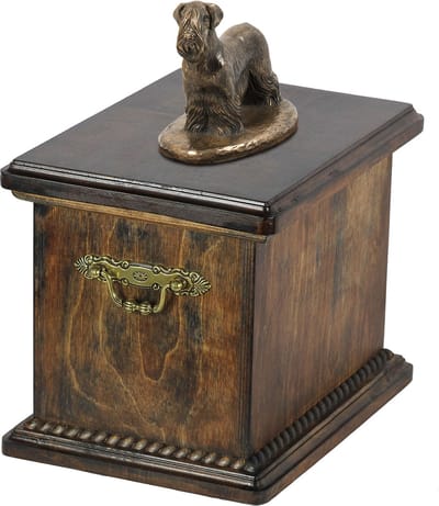 Elegante urn voor de as van een Cesky Terrier met beeldje