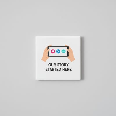 “Our Story Started Here” Tegel – Romantische 15×15 cm Keramische Koppel Cadeau & Liefdesverhaal Wanddecoratie