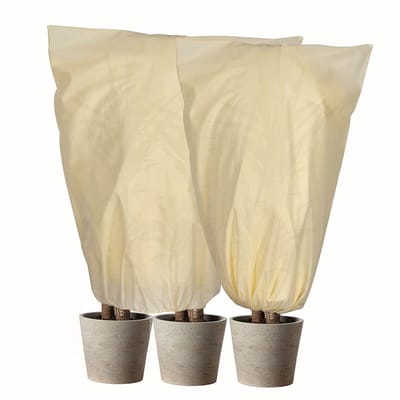 Unyqoos® Beschermende plantenhoezen voor winterse kou en UV-straling