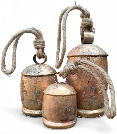 Koe Klokkenspel Set - Wanddecoratie Bellen - Ambachtelijk Hangen - Rustieke Antieke Afwerking - 3 Maten Set - Goud