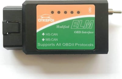OBD2 Diagnose Tool - Auto Scanner - Foutcodes Lezen - Met Schakelaar - Compact Formaat - Zwart
