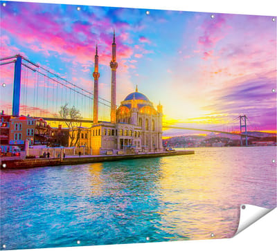 Gards Tuinposter Kleurrijke Ortakoy Moskee in Instanbul - 160x120 cm - Tuindoek - Tuindecoratie - Wanddecoratie buiten - Tuinschilderij