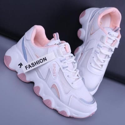 Chaussures décontractées pour femmes, nouvelles chaussures d'été tendance et polyvalentes à plateforme, chaussures de sport en maille respirante pour étudiantes 40 white