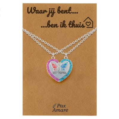 Koppel Ketting voor 2 'Waar jij bent, ben ik thuis' - Magnetisch Hartje met Vlinder - Vriendschapsketting op Cadeau Kaartje - 45cm + 5cm verstelbaar - Zilverkleurig - Persoonlijke Hanger - Pax Amare
