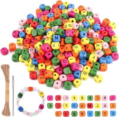 300 Stuks Houten Letter Kralen, Kleurrijke 10mm A tot Z Vierkante Kralen voor Sieraden Maken, DIY Projecten en Creatieve Knutselwerkjes