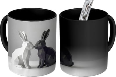 Magische Mok - Foto op Warmte Mokken - Koffiemok - Konijnen - Minimalistisch - Zwart - Wit - Magic Mok - Beker - 350 ML - Theemok