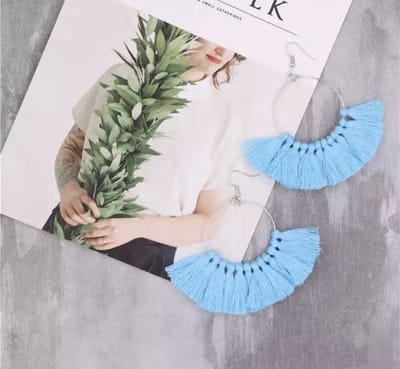Akyol - Oorhangers – Blauwe oorhangers – kwast oorbellen – hang oorbellen - oorbellen blauw - festival – blauwe oorbellen – blauw hang oorbellen – cadeau voor vriendin – bohemian -festival oorbellen - bohemian sieraden -bohemian oorbell