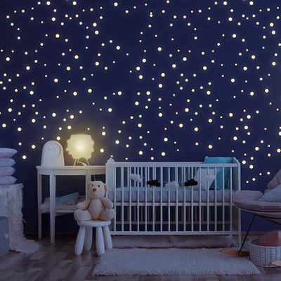 Clord - Lichtgevende Sterren - Kinderkamer - Zelfklevend - Set van 400 - Rustgevende Helderheid - Inclusief Handleiding en Sterrenbeeldgids