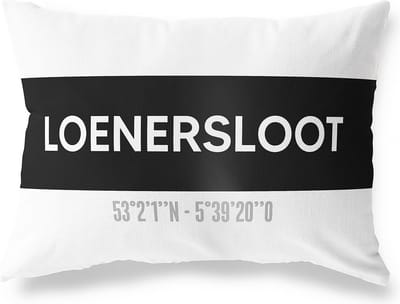 Tuinkussen LOENERSLOOT - UTRECHT met coördinaten - Buitenkussen - Bootkussen - Weerbestendig - Jouw Plaats - Studio216 - Modern - Zwart-Wit - 50x30cm