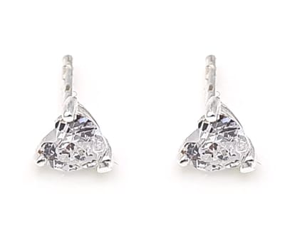 Zilveren oorknopjes met naturel zirkonia hartje 4mm