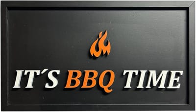 BBQ wanddecoratie - Barbecue - Cadeau - BBQ accessoires - 44x25cm - Mancave - Vintage - Wand decoratie met omlijsting - Wanddecoratie - Muurdecoratie - Wanddecoratie woonkamer - Hout - Restaurant - Kroeg - Bar - Café - Horeca - Vaderdag