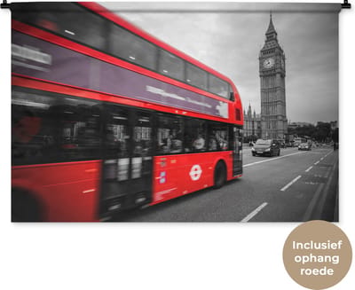 Wandkleed Rood zwart wit - Een zwart-wit foto van een rode bus bij de Big Ben Wandkleed katoen 150x100 cm - Wandtapijt met foto