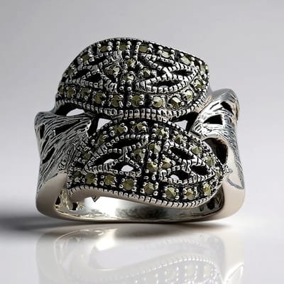 Cavill - Zilveren ring met 43 Oostenrijkse marcasieten - 925 sterling zilver - Vintage pavé ontwerp - Elegante feestelijke ring dames - Maat 16