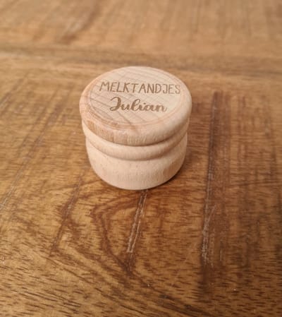 Bewaardoosje | melktandjes | tandendoosje | opdruk: gegraveerd | gepersonaliseerd bewaarpotje | tandenpotje